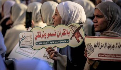 Gazze’de 500 hafıza icazet töreni! Zorluklara rağmen olması bütün dünyanın ilgi odağı oldu