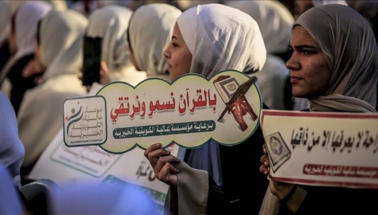 Gazze’de 500 hafıza icazet töreni! Zorluklara rağmen olması bütün dünyanın ilgi odağı oldu