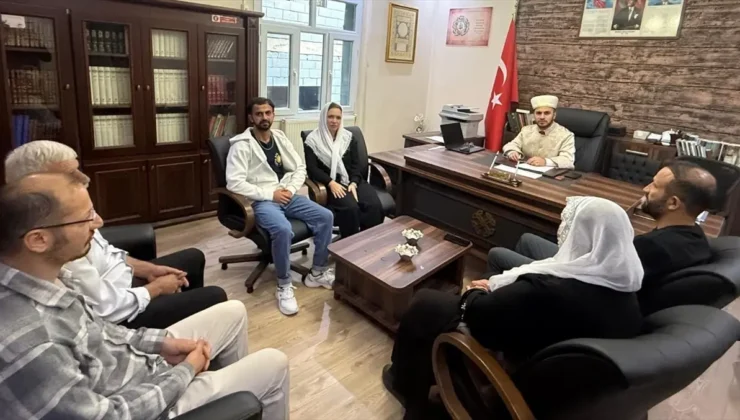 İsveçli Sara Madelen Engman, Türkiye Uludere’de Müslüman olup ‘Meryem Sara’ ismini aldı.